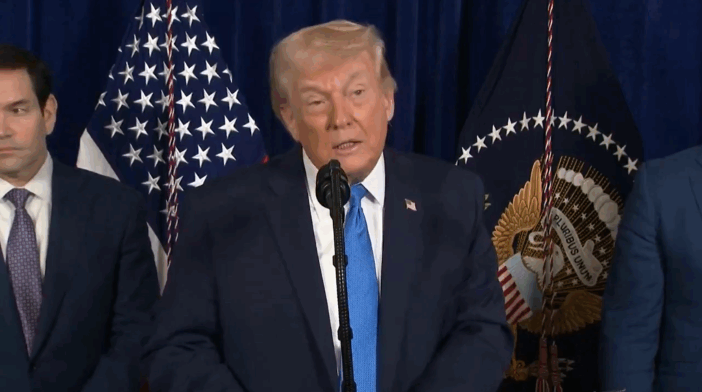 Donald Trump celebra el fin de la dictadura de Nicolás Maduro