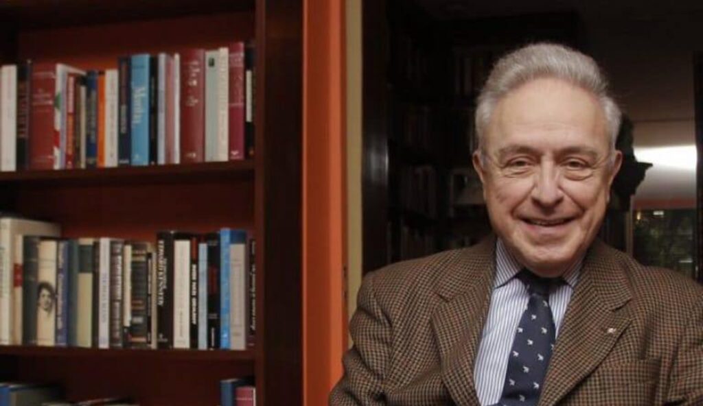 Héctor Vasconcelos representará a México como observador en la Junta de Paz